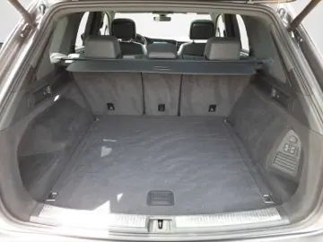 VOLKSWAGEN Touareg 3.0TDI R-Line Matrix/HUD/Pano/LEASING