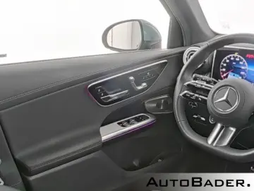 MERCEDES BENZ GLC300 e 4M AMG Burmester DISTR 360° LEASING