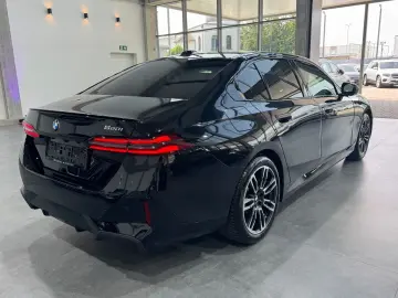 520 i M Sport Pro*Pano*LED*Glow*Shadow*LHZ*H&K*