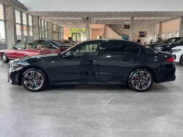 520 i M Sport Pro*Pano*LED*Glow*Shadow*LHZ*H&K*