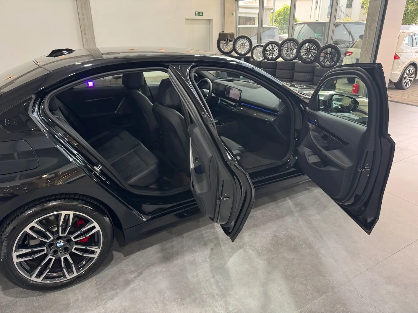 520 i M Sport Pro*Pano*LED*Glow*Shadow*LHZ*H&K*