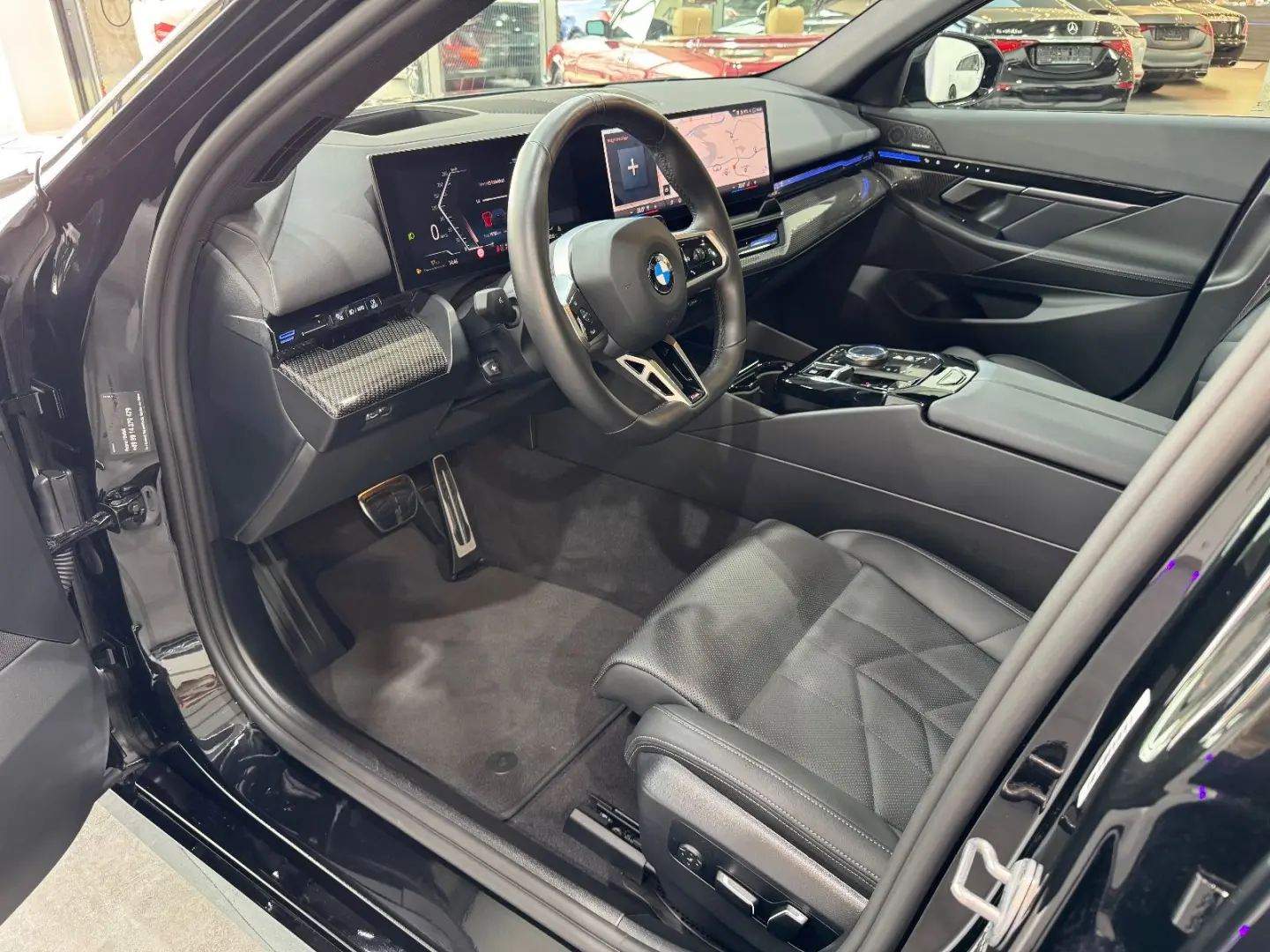 520 i M Sport Pro*Pano*LED*Glow*Shadow*LHZ*H&K*
