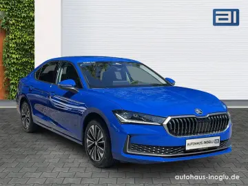 Superb 2.0 TDI Selection DSG Navi Lenk SHZ R-Kam