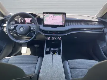 Superb 2.0 TDI Selection DSG Navi+Lenk/SHZ+R-Kam