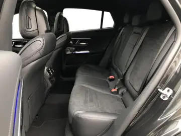 Mercedes-Benz GLC 200 4MATIC Coupe +MBUX+AMG