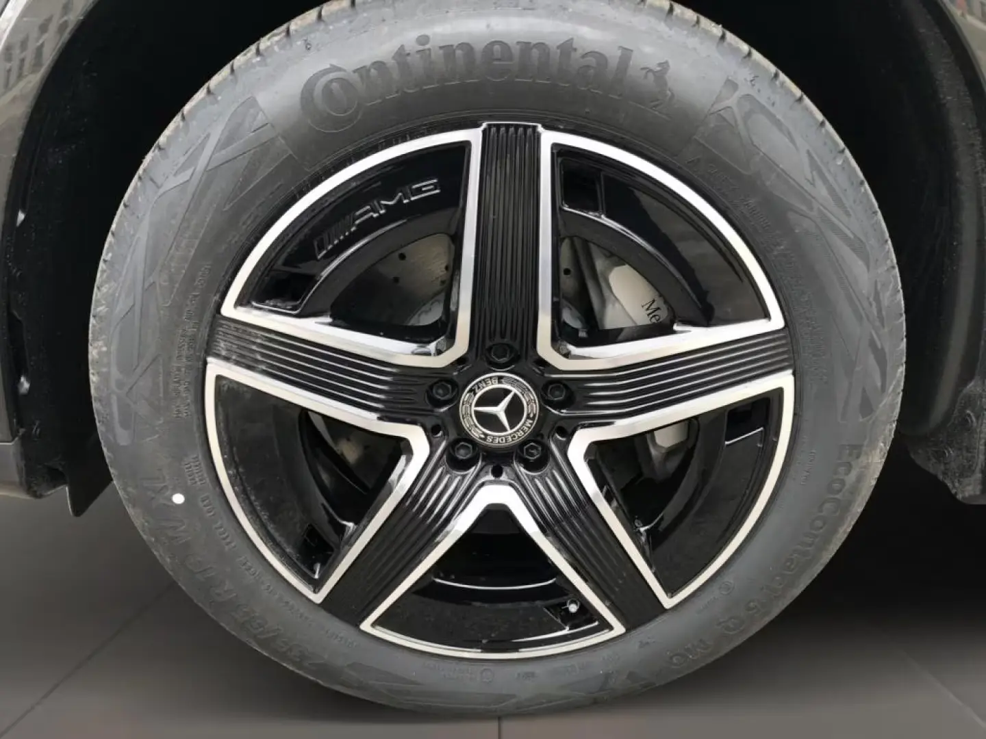 Mercedes-Benz GLC 200 4MATIC Coupe +MBUX+AMG