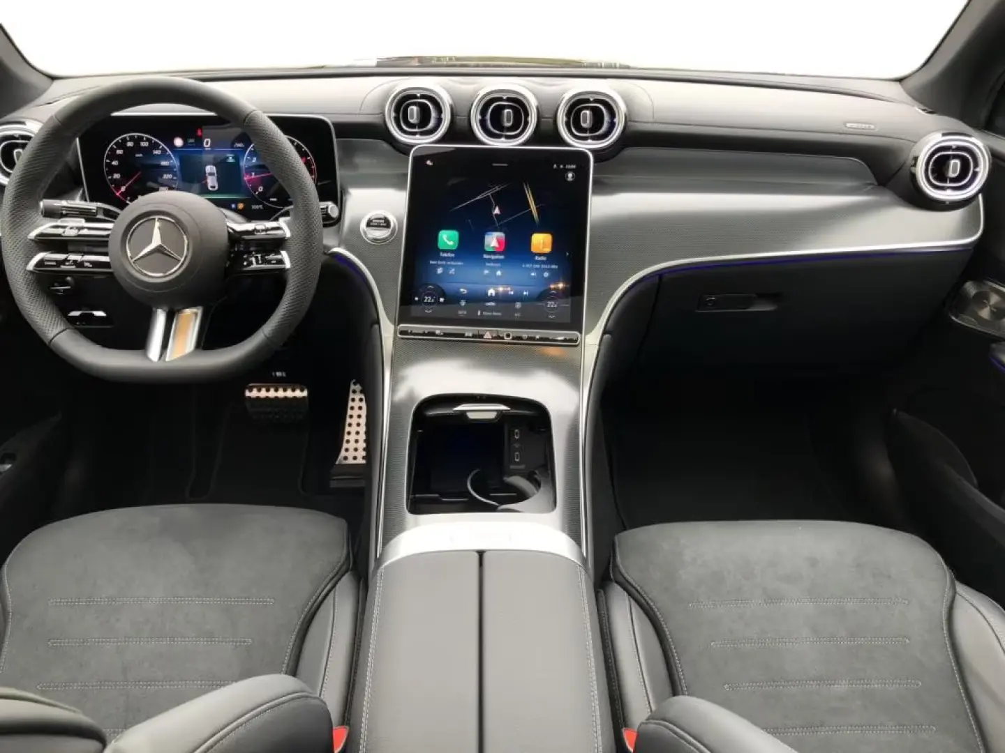Mercedes-Benz GLC 200 4MATIC Coupe +MBUX+AMG