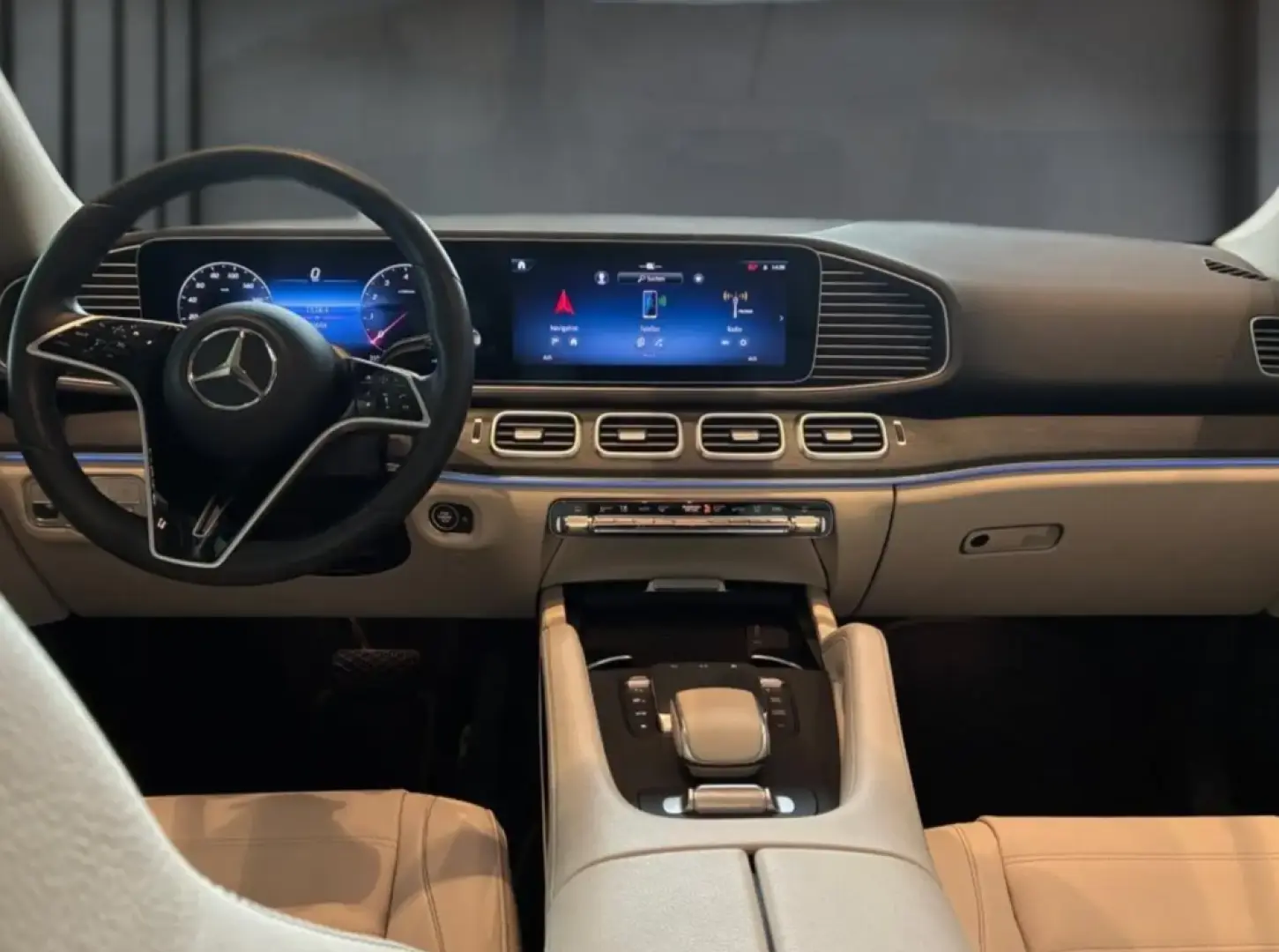 Mercedes-Benz GLE 450 4M AMG+Night+Pano+AHK+Kamera