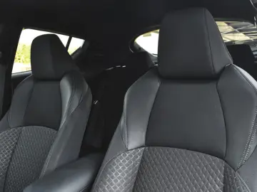 Toyota C-HR 2.0 Hybrid Club Automatic