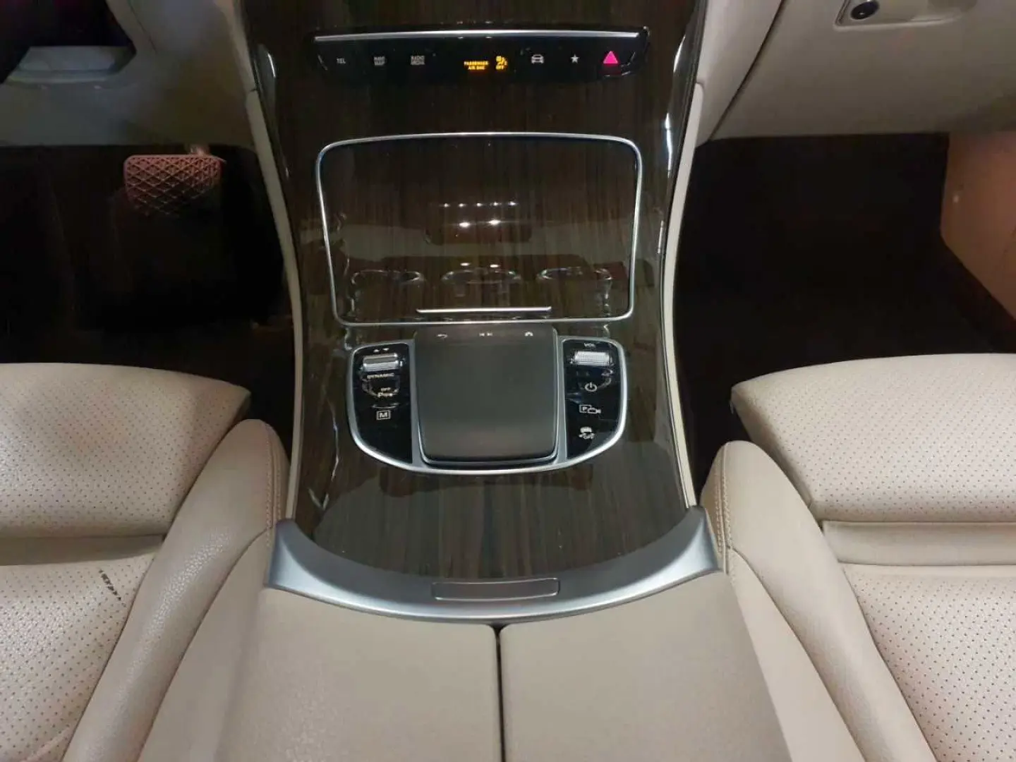 GLC 300 de 4M-PANO Leder AssiP BusiP KAM