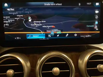 GLC 300 de 4M-PANO Leder AssiP BusiP KAM