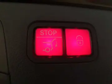 GLC 400 d 4M- PANO StHz BusiP AssiP HuD
