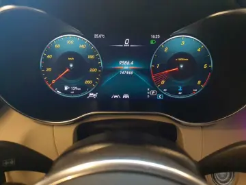GLC 400 d 4M- PANO StHz BusiP AssiP HuD