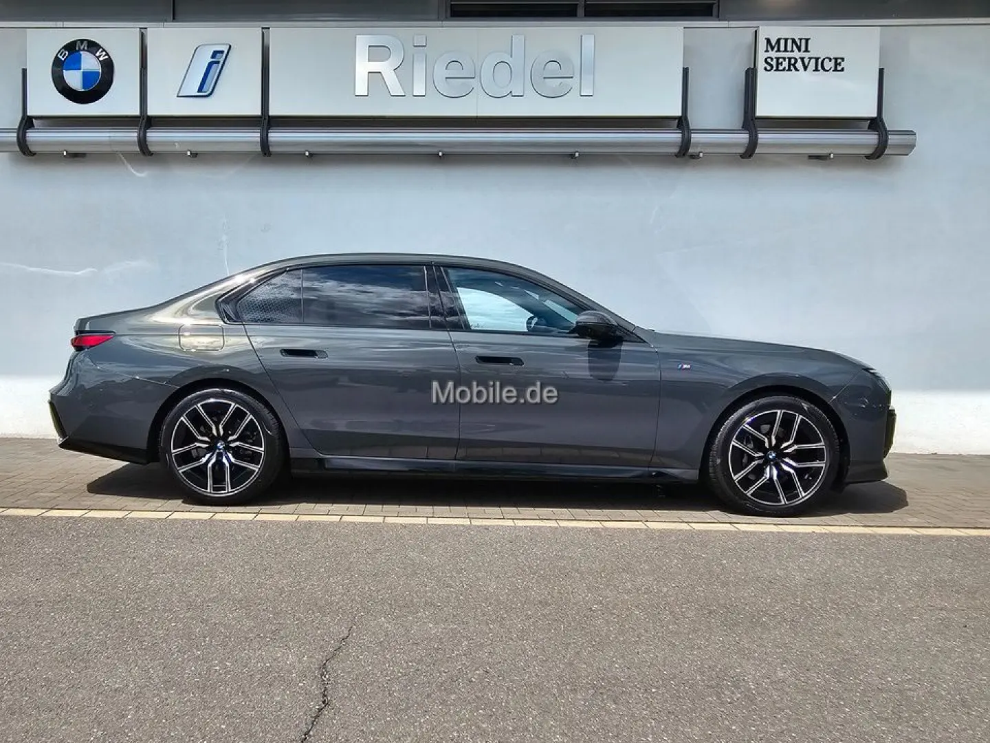 740d xDrive M Sportpaket*Pano*Standhzg*DAPro*