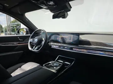 740d xDrive M Sportpaket*Pano*Standhzg*DAPro*