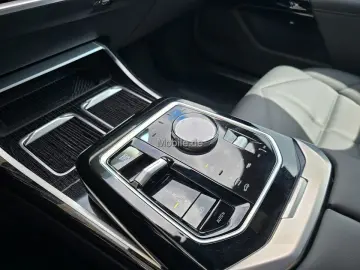740d xDrive M Sportpaket*Pano*Standhzg*DAPro*