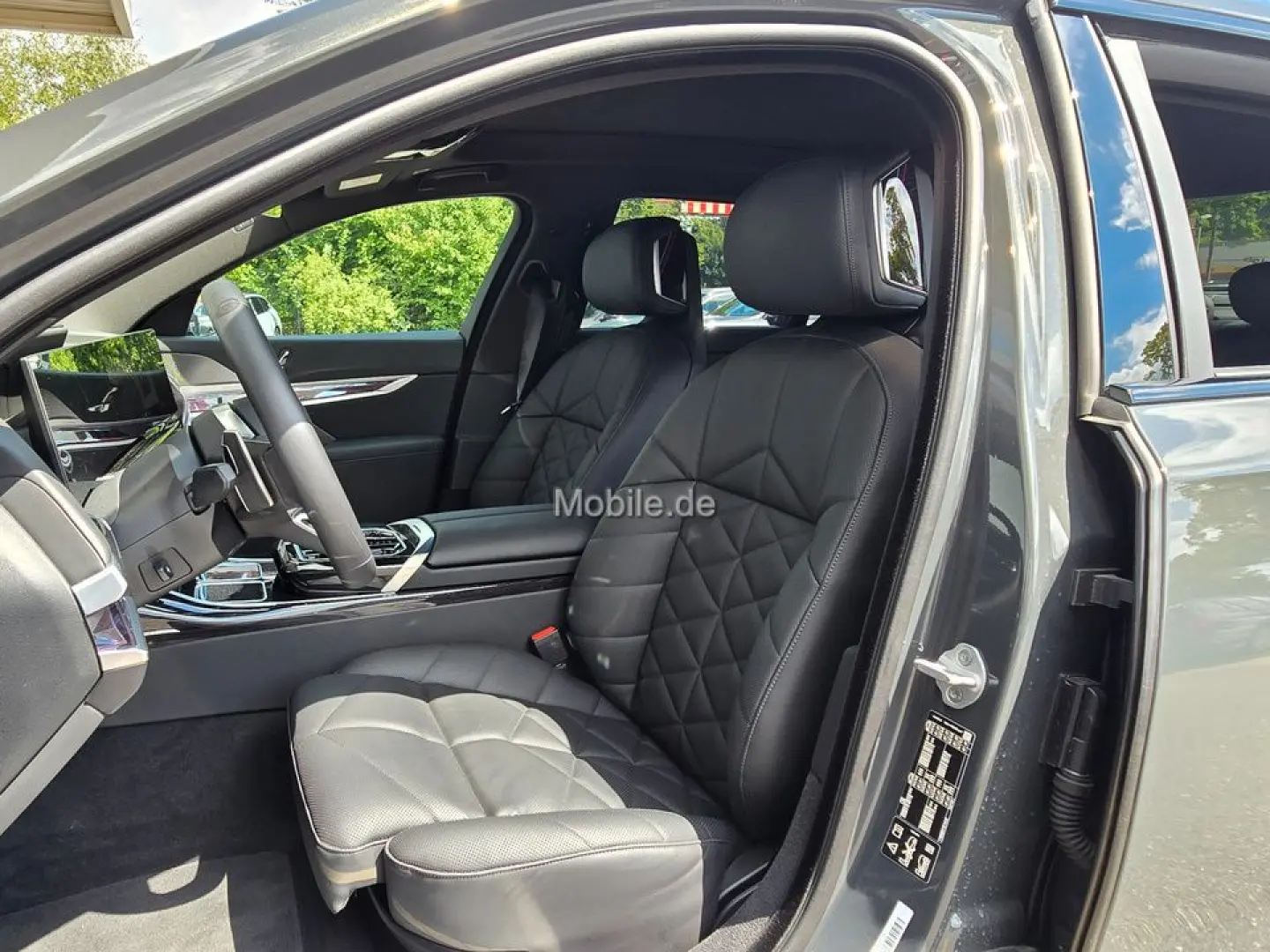 740d xDrive M Sportpaket*Pano*Standhzg*DAPro*