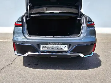 740d xDrive M Sportpaket*Pano*Standhzg*DAPro*