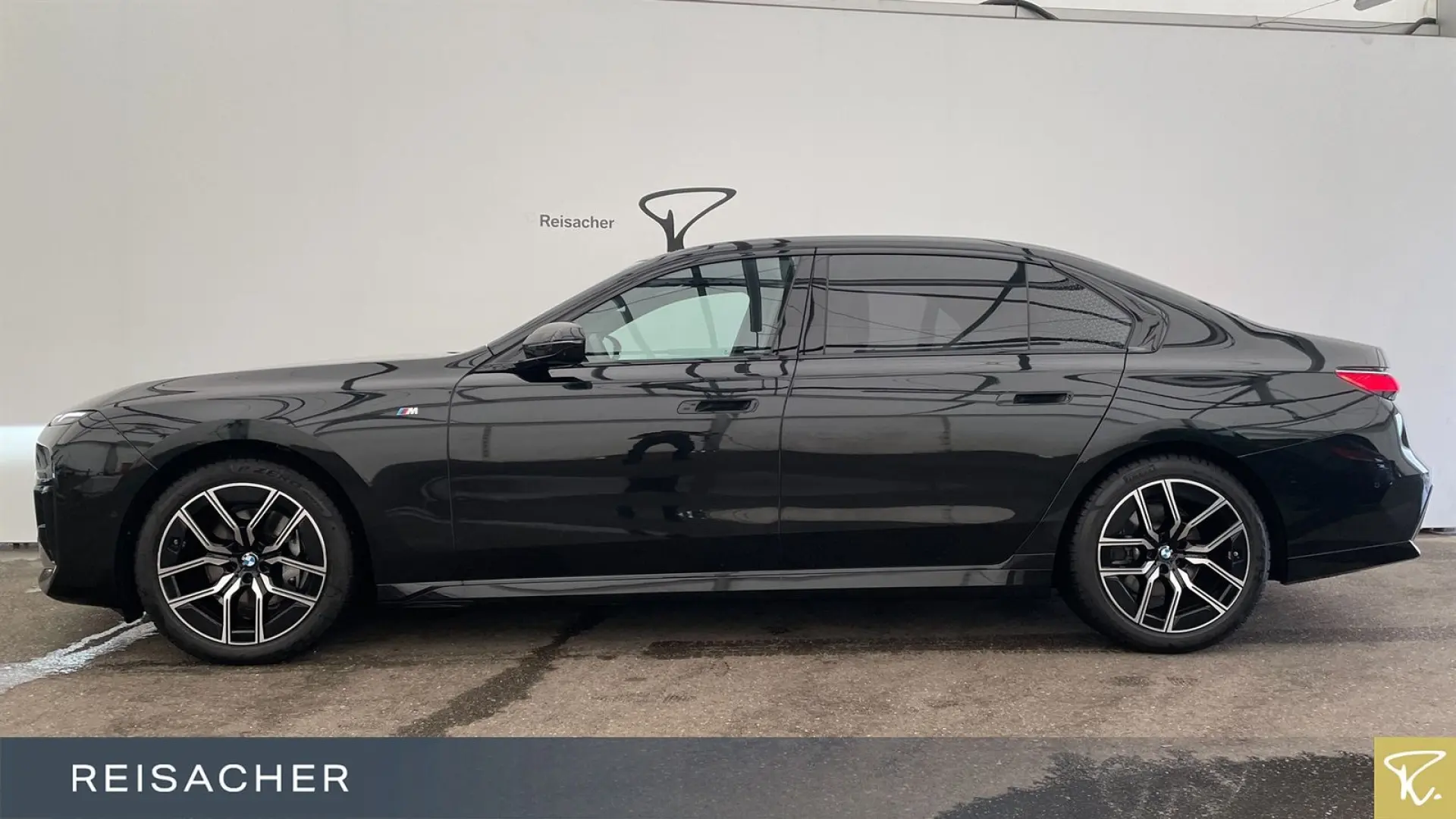 740d A xDrive MSport IAL SkyLou ACC+ 360 HuD 20