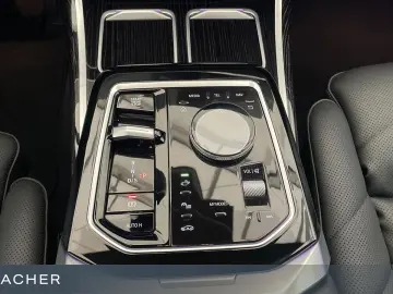 740d A xDrive MSport IAL SkyLou ACC+ 360 HuD 20