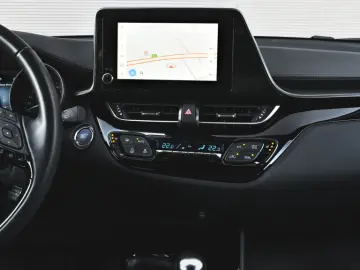 Toyota C-HR 2.0 Hybrid Club Automatic