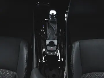 Toyota C-HR 2.0 Hybrid Club Automatic