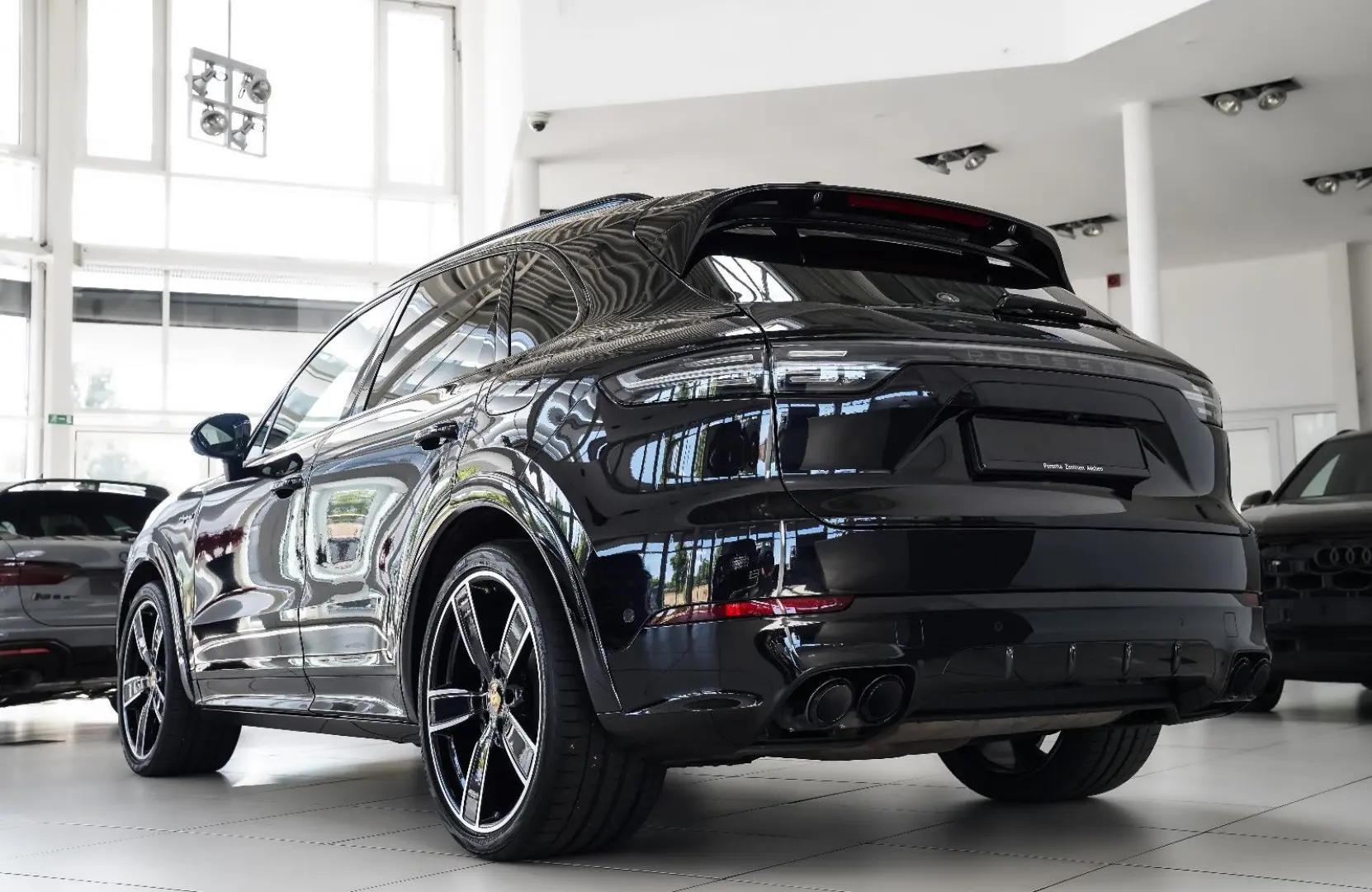 Cayenne E-Hybrid SportDesign Pano Burmester® 3D