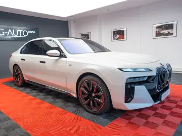 BMW 740d xDrive M-Sport TV