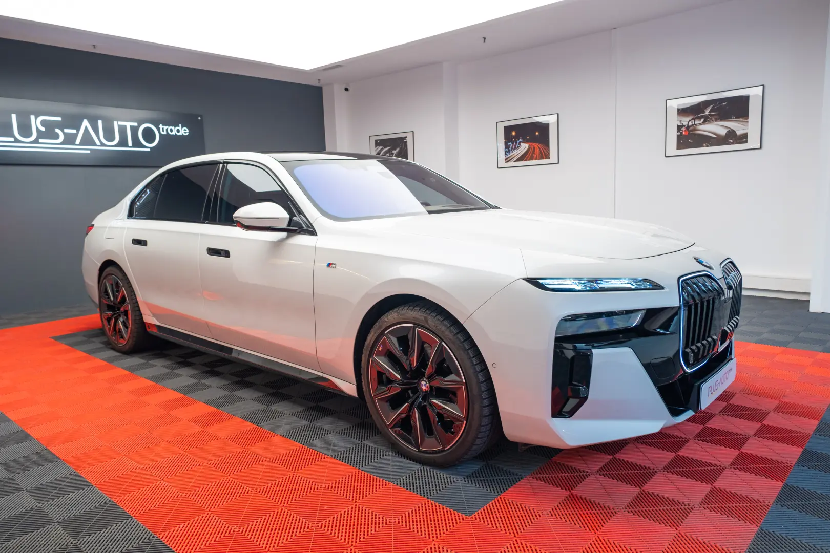 BMW 740d xDrive M-Sport TV