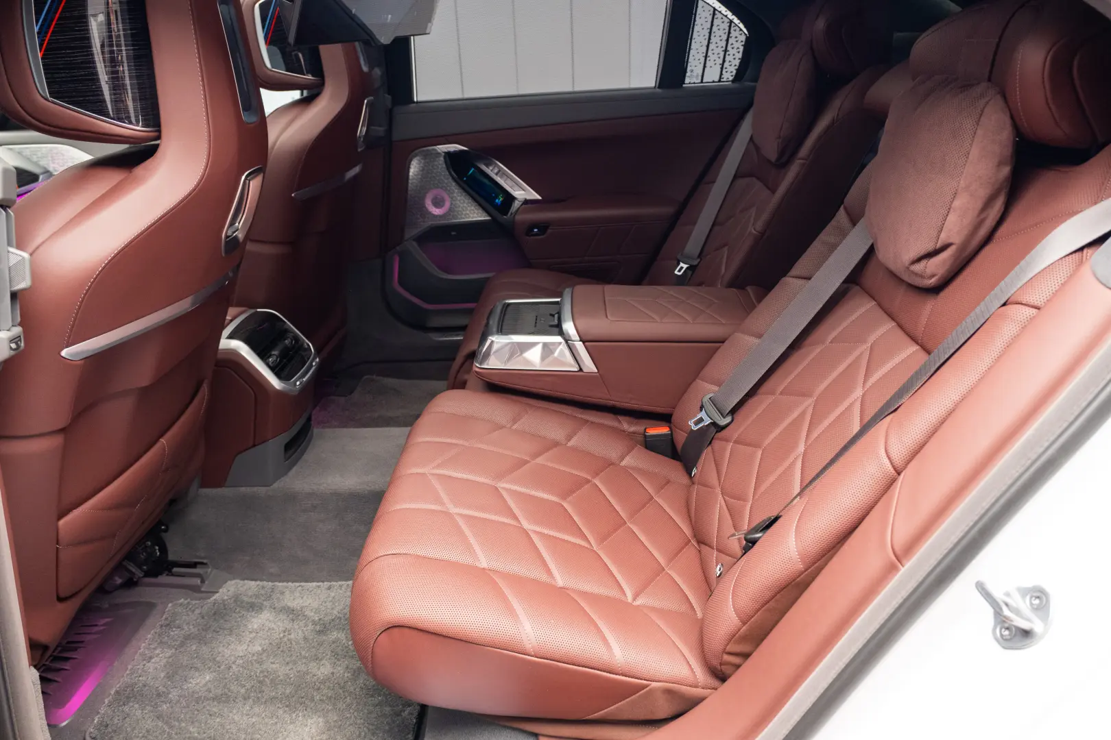 BMW 740d xDrive M-Sport TV