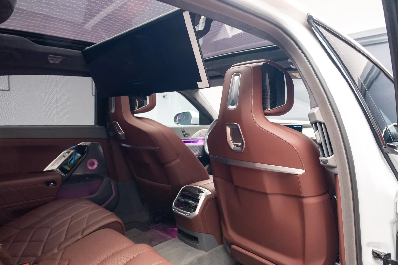 BMW 740d xDrive M-Sport TV