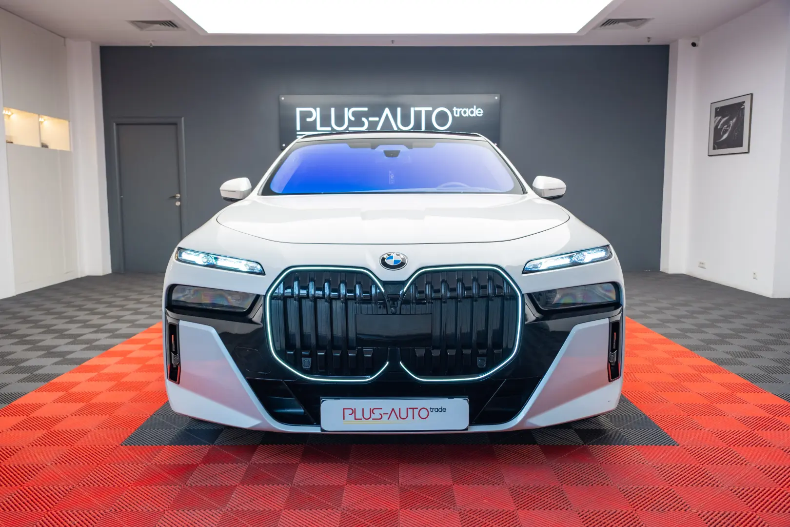 BMW 740d xDrive M-Sport TV