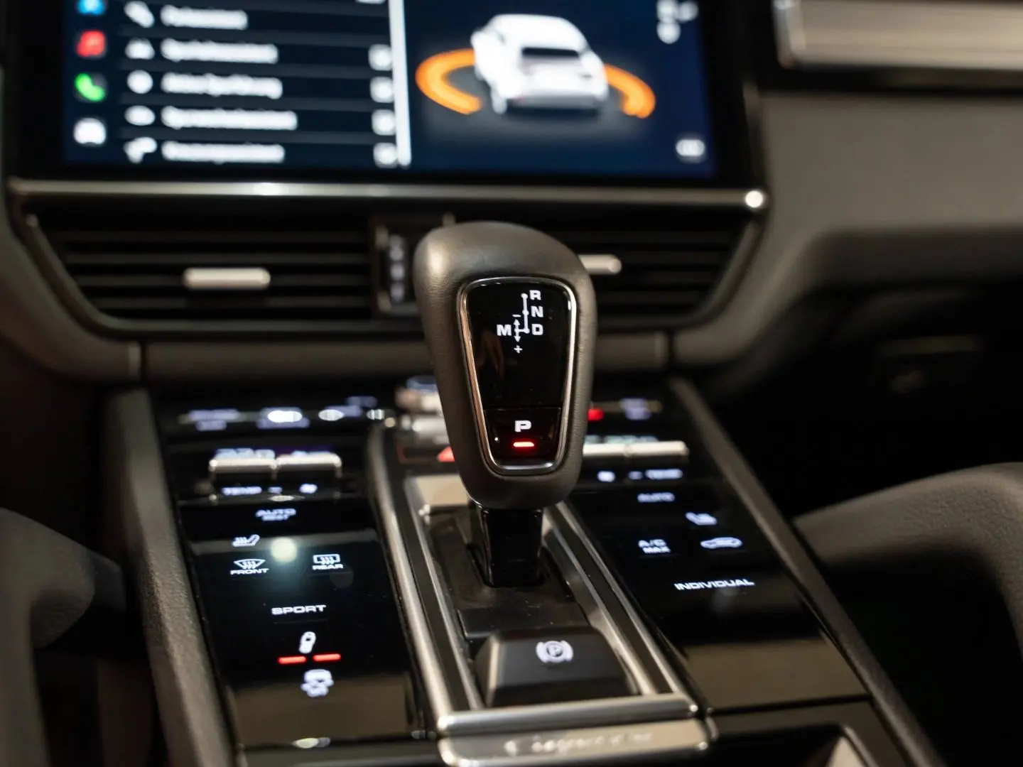 Cayenne Platinum Edition Surround View InnoDrive