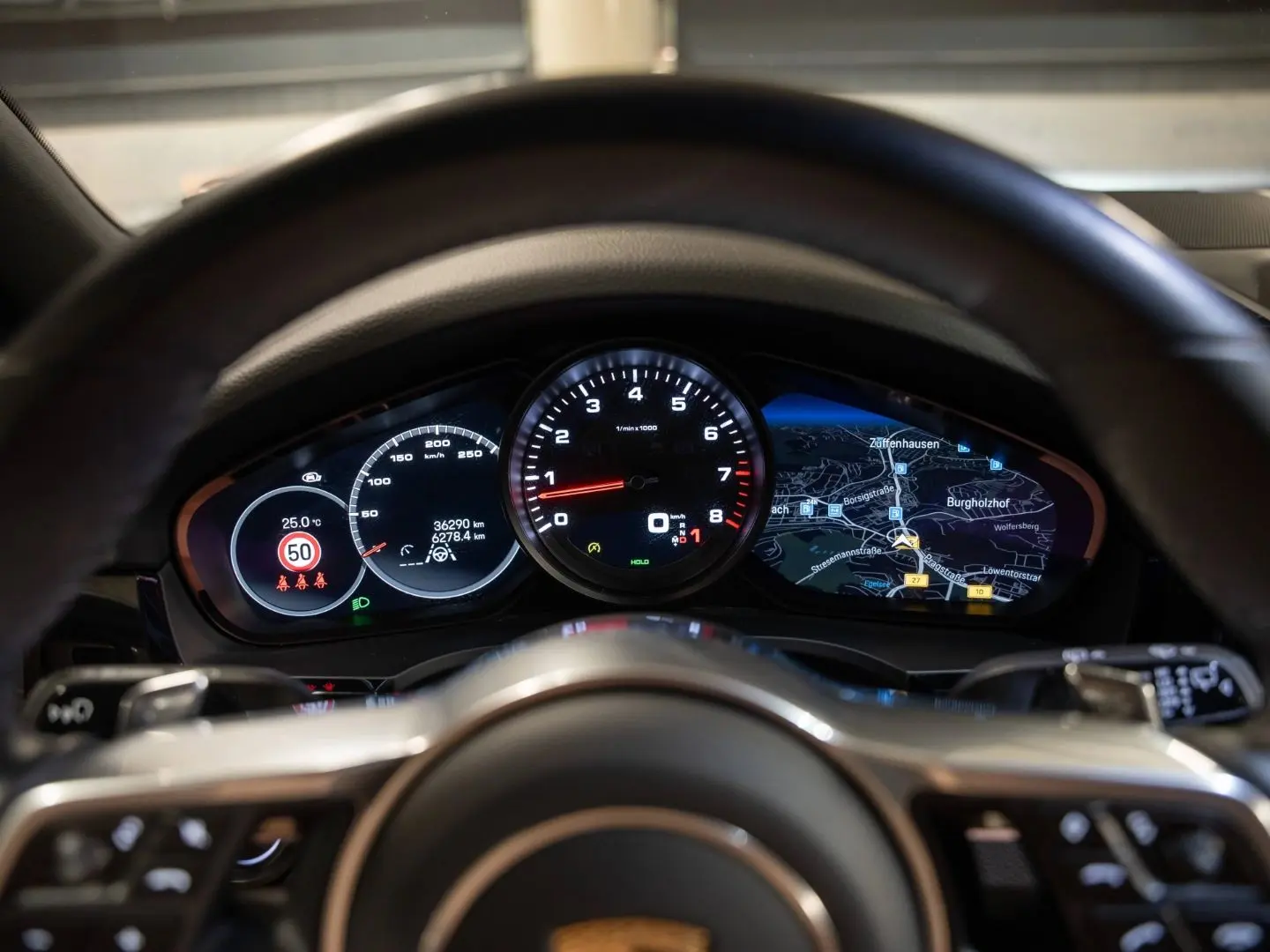 Cayenne Platinum Edition Surround View InnoDrive