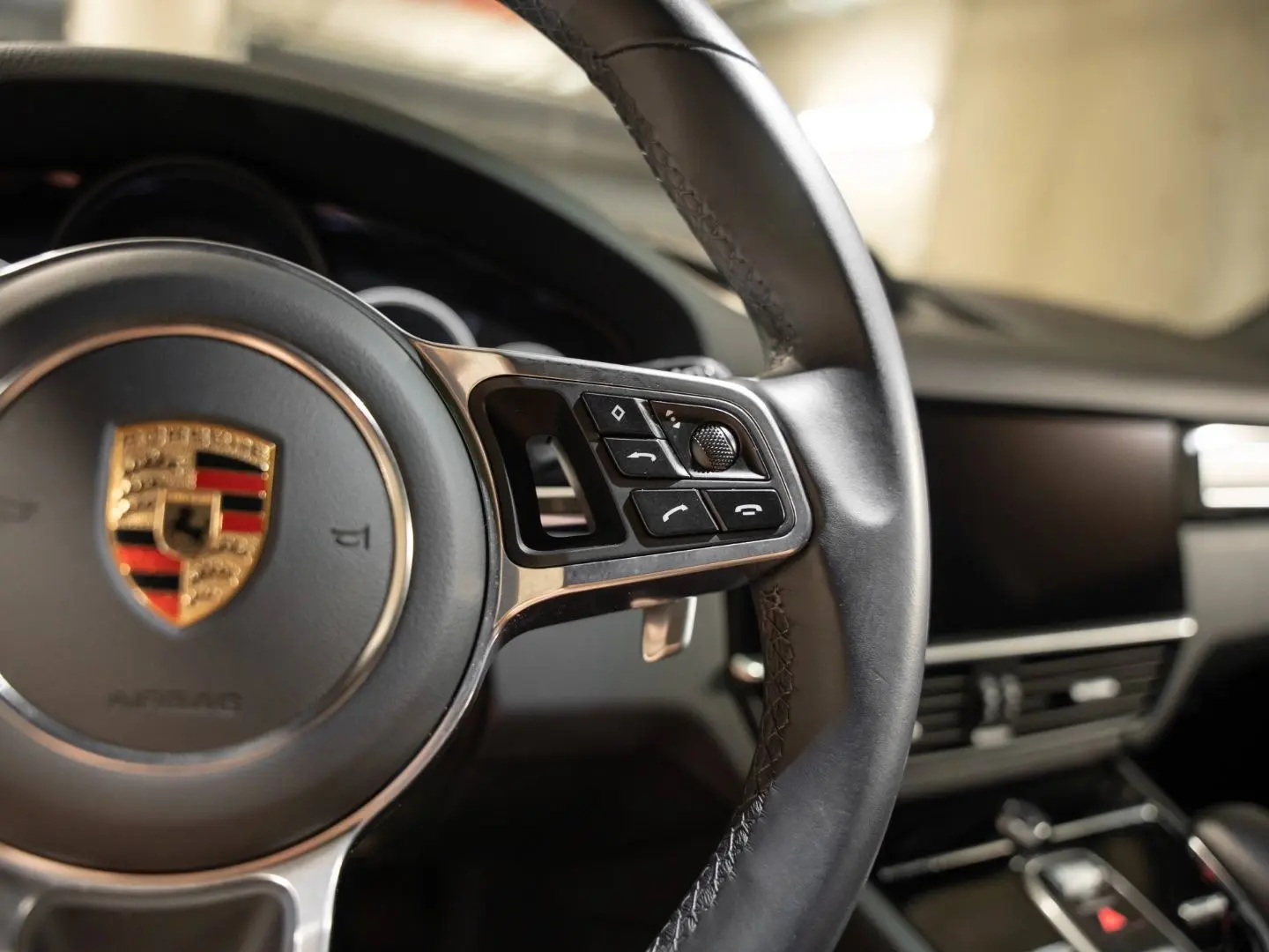 Cayenne Platinum Edition Surround View InnoDrive