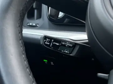 Cayenne E-Hybrid | Hinterachslenkung | Head-Up |