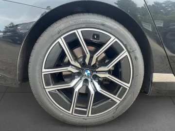 740d xDive Multisitze AutobahnAss DA/PA-Pro DAB