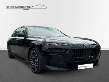 740d xDrive M SPORT PRO  Executive Lounge  Sky