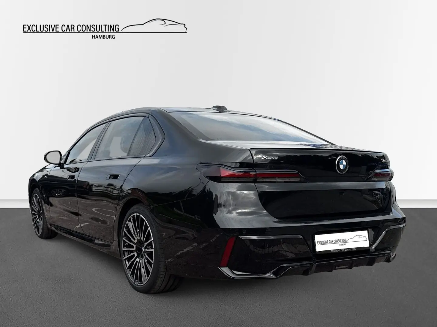 740d xDrive M SPORT PRO *Executive Lounge *Sky