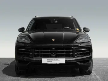 Cayenne 18 Wege Sitze AHK Pano 21 Zoll 90l Tank