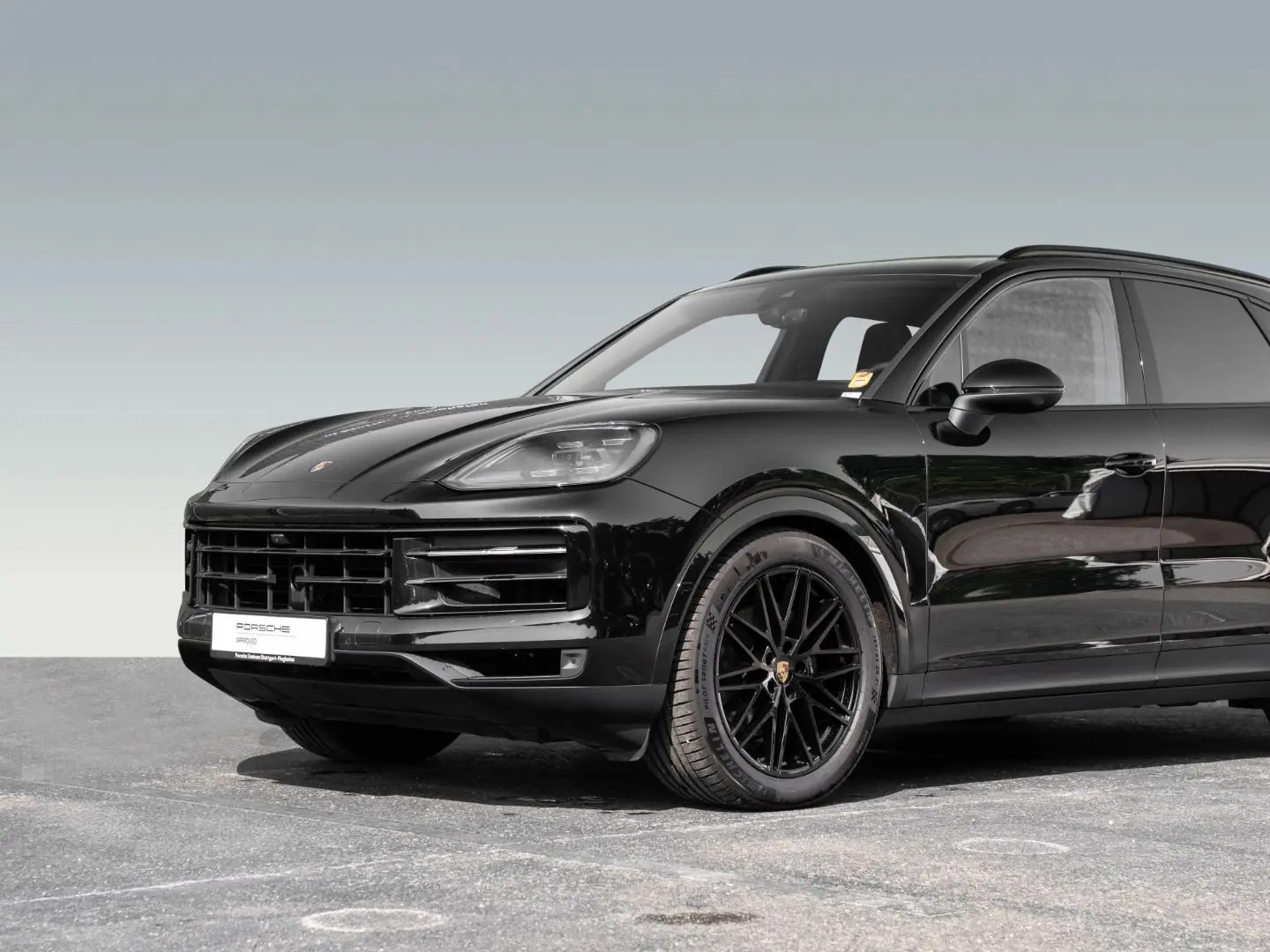 Cayenne 18 Wege Sitze AHK Pano 21 Zoll 90l Tank