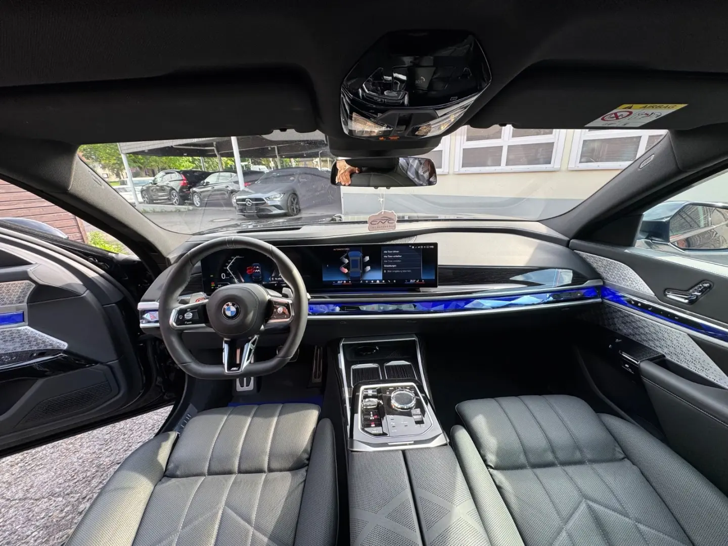 740 d xDrive M SportPaket TV/Kristall/SkyLounge