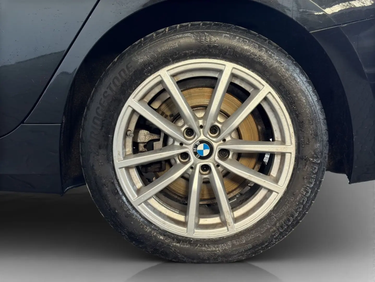 330e xDrive Lim. Advantage LiveCock.LED.