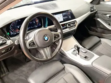 320d xDrive Limousine Sport Line PDC Sportsitze