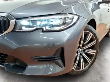 320d xDrive Limousine Sport Line PDC Sportsitze