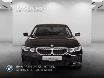 320i xDrive Limousine AHK LiveCockpitProf PDC