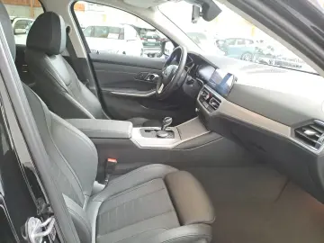 320i xDrive Limousine AHK LiveCockpitProf PDC