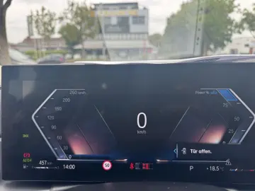 320 d xDrive Aut. / Curved Display / TOTW. 