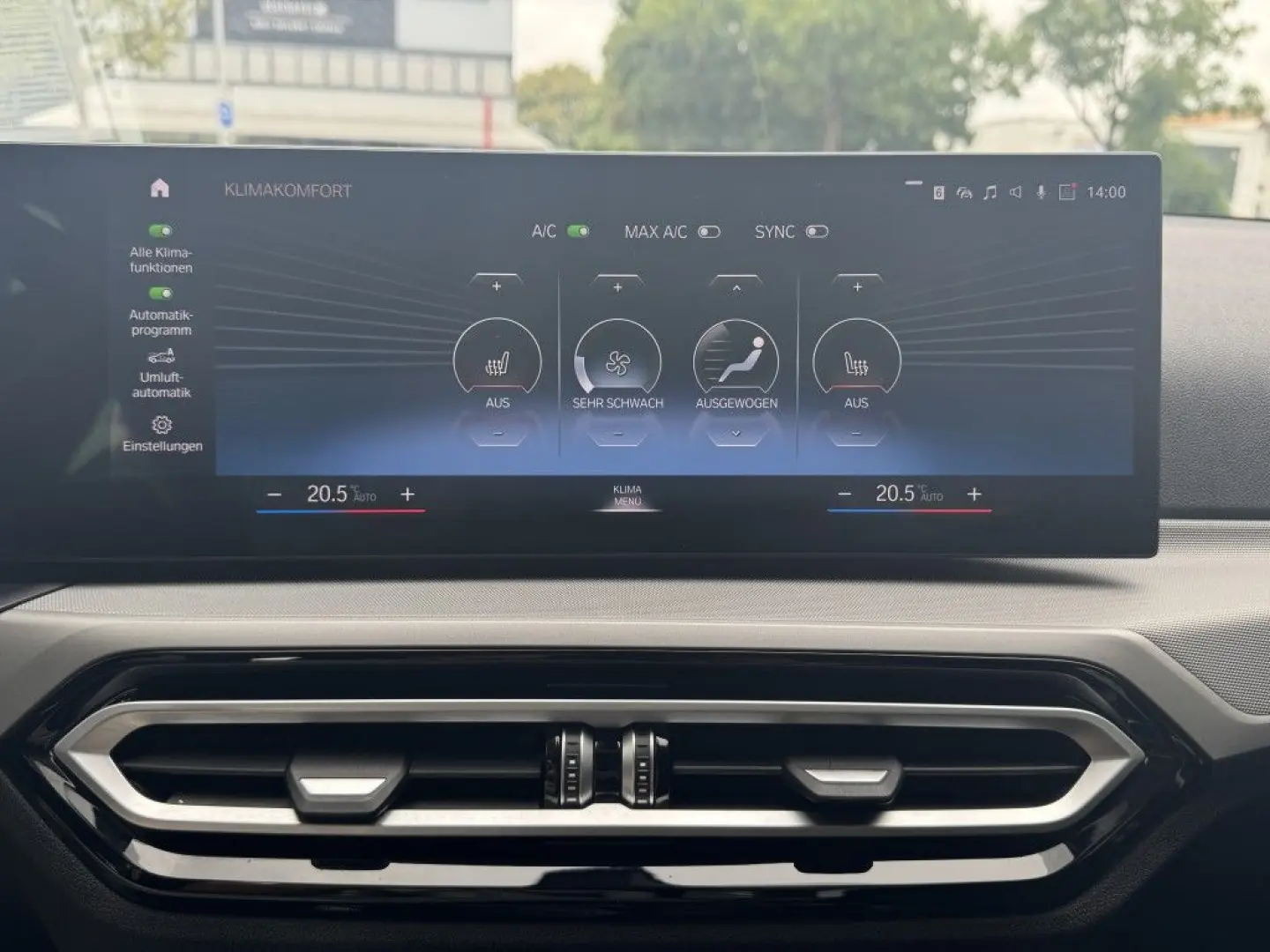 320 d xDrive Aut. / Curved Display / TOTW. 