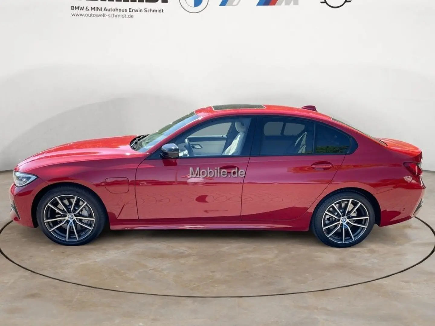 330e xDrive Laser/Hud/HK/Keyless/Sunroof/Ambiental